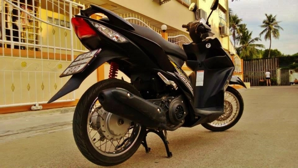 (หัวฉีด) SKYDRIVE 2012 ดำ ลายล่าสุดเลย ของครบๆ ขายถูกๆ ต่อรองได้เป็นพัน