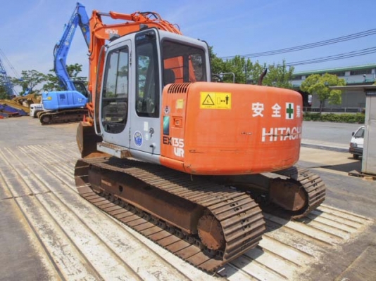 ฮิตาชิ   EX135US  รถเก่านอกพร้อมใช้
