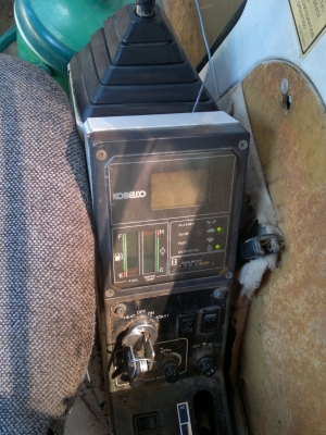 ขายรถแม็คโคร KOBELCO รุ่น SK120 LP 8460