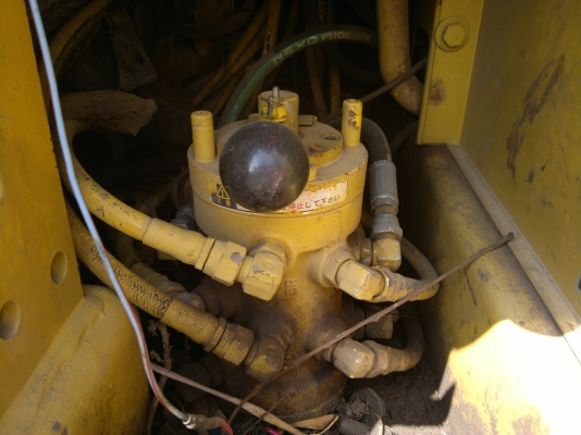 ขายรถแม็คโคร KOBELCO รุ่น SK120 LP 8460