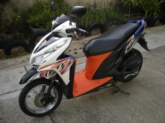 click 125i หัวฉีด ปี2012 สีขาวส้มน้ำเงิน เดิมๆ