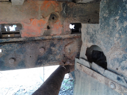 ***ขายแล้วครับขอบคุณ Truck2hand ขาย ขายตัดก่อนเก็บงาน 6ล้อ ISUZU ELF 100 หัวแป เครื่อง4BC2 100แรง ฝาำดำ แน่นๆ ไม่เยิ้ม เกียร์เดิม แปลงเกียร์สายแล้ว พ.พาวเวอร์ ช่วงล่างเดิมๆ คัสซีดี มีต้องเก็บบ้างครับ หัวบางไม่มีผุ ภายในสวย คอนโซลครบ กระบะ4.30ม.คอกไม้พื้นไ