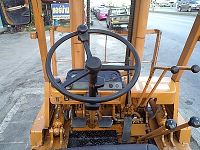 ขายรถยกโคมัสสึ 2 ตัน เครื่องเบนซิน กระบอกคู่ เสาสูง 4 เมตร พวงมาลัยเพาเว่อร์ สีเดิมจากนอก นำเข้าจากญี่ปุ่น ใช้งานได้ทันที ขายรถยกโคมัสสึ 2 ตัน เครื่องเบนซิน กระบอกคู่ เสาสูง 4 เมตร พวงมาลัยเพาเว่อร์ สีเดิมจากนอก นำเข้าจากญี่ปุ่น ใช้งานได้ทันที