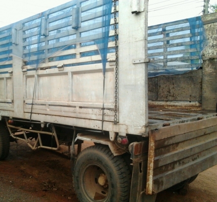 ขายด่วน ลูกพ่วง 2 เพลาไม่ดั๊มพ์ กระบะเหล็กคอกสูงเกษตรความยาว 6.20 เมตรสภาพสวย ช่วงล่างแน่นยางสภาพดี 8 เส้นประมาณ 70\% พร้อมบรรทุกพร้อมใช้งาน เอกสารทะเบียนภาษีครบถูกต้องพร้อมโอน ราคาต่อรองได้ครับ