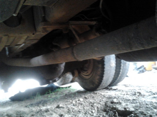 ขาย 10ล้อ2เพลาดั๊ม HINO F-17 เครื่องเดิมEH700 168HP แห้งดีไม่เยิ้ม เกียร์เดิมเข้าง่ายไม่หลุด ช่วงล่างแน่น คัสซีเดิมๆสวย ไม่ผุไม่ดาม สโลวเดิม กระบะดั๊มเหล็กสภาพดี มีผุนิดๆ หัวบางเดิมภายในดี คอนโซลครบ ยางดี5เส้น อีก5เส้นพอใช้ พร้อมใช้ พร้อมลุยงาน ราคาต่อรอง