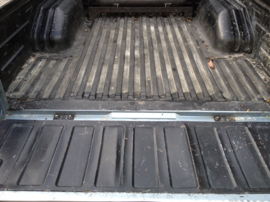 ISUZU หน้าหนู มือแรก สภาพสวย ติดต่อ 0925412212