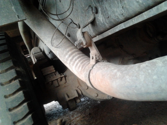 ขาย 10ล้อ2เพลาดั๊ม ISUZU ROCKY240โบ แม่2เพลาดั๊มFXZ23NFY หัวขาว วางเครื่อง6SD1 โบนอก 240 แห้งๆแรงจัด ไม่มีเยิ้ม เกียร์อีตั้น ช่วงล่างแน่น คัสซีใหญ่สวย ไม่ผุไม่บวมไม่ดาม กระบะดั๊มข้างเนียมสภาพดี หัวบางดี ภายในดี กระจังหน้ามีให้ ยางดี10เส้น พร