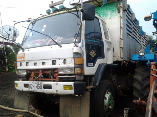 ขาย 10ล้อ2เพลาดั๊ม ISUZU ROCKY240โบ แม่2เพลาดั๊มFXZ23NFY หัวขาว วางเครื่อง6SD1 โบนอก 240 แห้งๆแรงจัด ไม่มีเยิ้ม เกียร์อีตั้น ช่วงล่างแน่น คัสซีใหญ่สวย ไม่ผุไม่บวมไม่ดาม กระบะดั๊มข้างเนียมสภาพดี หัวบางดี ภายในดี กระจังหน้ามีให้ ยางดี10เส้น พร