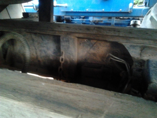 ขาย 10ล้อ2เพลาดั๊ม ISUZU ROCKY240โบ แม่2เพลาดั๊มFXZ23NFY หัวขาว วางเครื่อง6SD1 โบนอก 240 แห้งๆแรงจัด ไม่มีเยิ้ม เกียร์อีตั้น ช่วงล่างแน่น คัสซีใหญ่สวย ไม่ผุไม่บวมไม่ดาม กระบะดั๊มข้างเนียมสภาพดี หัวบางดี ภายในดี กระจังหน้ามีให้ ยางดี10เส้น พร