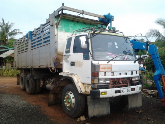 ขาย 10ล้อ2เพลาดั๊ม ISUZU ROCKY240โบ แม่2เพลาดั๊มFXZ23NFY หัวขาว วางเครื่อง6SD1 โบนอก 240 แห้งๆแรงจัด ไม่มีเยิ้ม เกียร์อีตั้น ช่วงล่างแน่น คัสซีใหญ่สวย ไม่ผุไม่บวมไม่ดาม กระบะดั๊มข้างเนียมสภาพดี หัวบางดี ภายในดี กระจังหน้ามีให้ ยางดี10เส้น พร