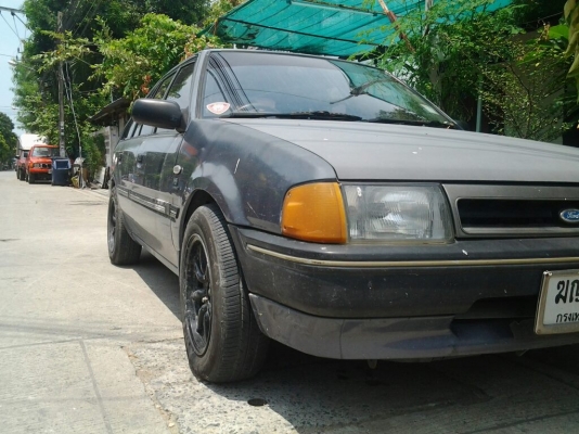ขายford laser 5dr เดิมทุกเม็ด ล้อวาตา ขาย 49,000