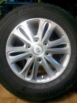 ขายแม็กพร้อมยาง4วงสภาพใหม่ สวยกริบราคาถูก0805010007