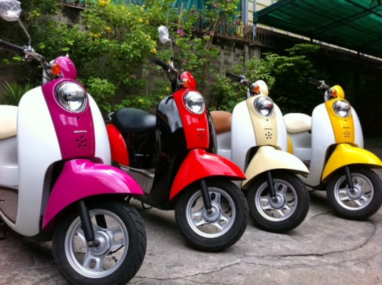 จำหน่าย scooter รถป๊อป minivespa สั่งสีได้ตามที่ต้องการ