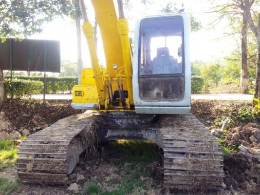 ขายด่วน..รถแบคโฮ SUMITOMO SH200-A1 รถสวยแจ่มทั้งคัน กับพร้อมใช้งาน มีทะเบียนครบ ส่งต่อเพียงงวดละ 22,750 บาท เพียงอีก 45 งวด.