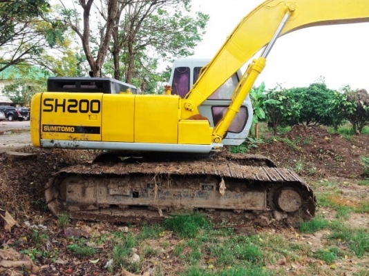 ขายด่วน..รถแบคโฮ SUMITOMO SH200-A1 รถสวยแจ่มทั้งคัน กับพร้อมใช้งาน มีทะเบียนครบ ส่งต่อเพียงงวดละ 22,750 บาท เพียงอีก 45 งวด.