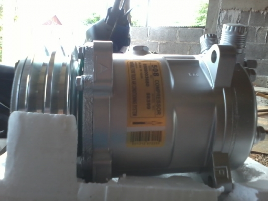 ขายคอมแอร์ ใส่รถได้เกือบทุกรุ่น