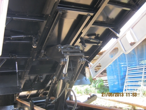 ขายรถบรรทุกหกล้อดั้มเกษตรฮีโน่ FC-3JJ เครื่อง JO5C แน่นดี 165 แรงม้า5สูบ
