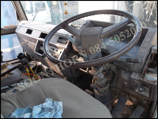 ขายด่วน รถบรรทุก 10 ล้อดั้ม MITSUBISHI FN 527MA 195 แรง สภาพเดิมๆพร้อมใช้ ราคาสุดคุ้ม