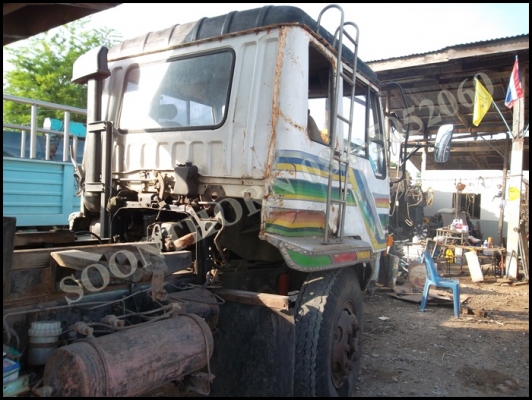 ขายด่วน รถบรรทุก 10 ล้อดั้ม MITSUBISHI FN 527MA 195 แรง สภาพเดิมๆพร้อมใช้ ราคาสุดคุ้ม