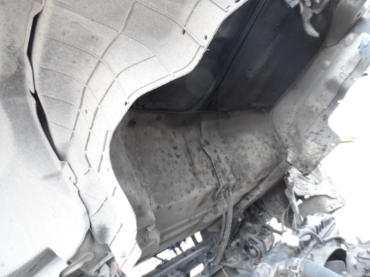 ISUZU NQR120แร5.5 เมตรสภาพดีเครื่องฝาขาวดีมาก แคซซีเดิมๆสวยตลอดเส้นไม่มีสนิม ไม่โกร่ง