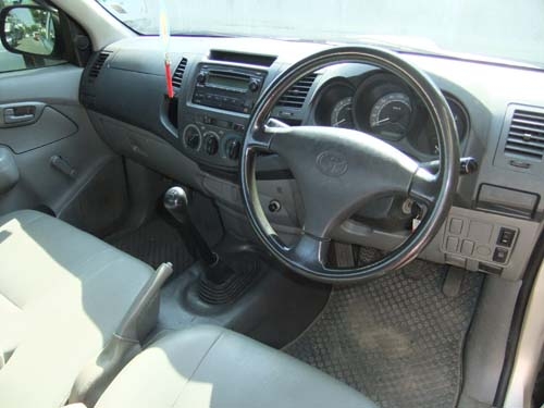 TOYOTA VIGO 3.0J ตอนเดียว ปี 2005