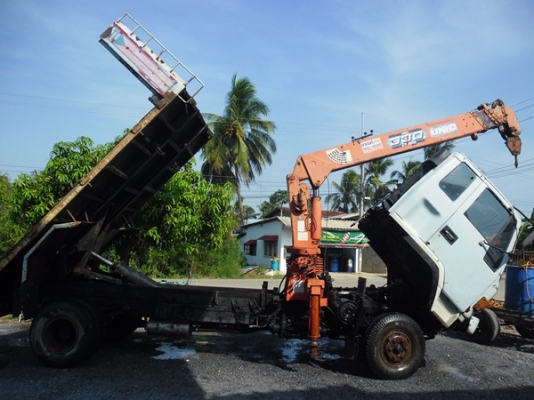 ขายร็อกกี้ 6 ล้อ ดั้ม ติดเครนยูนิค 330 v-turbo 5 ปลอก3 ตัน ขายร็อกกี้ 6 ล้อ ดั้ม ติดเครนยูนิค 330 v-turbo 5 ปลอก3 ตัน