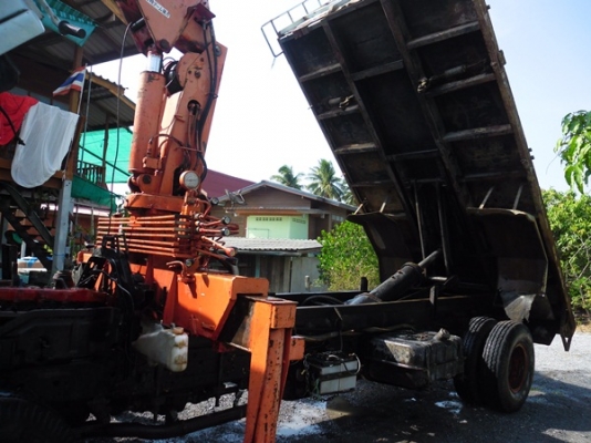 ขายร็อกกี้ 6 ล้อ ดั้ม ติดเครนยูนิค 330 v-turbo 5 ปลอก3 ตัน ขายร็อกกี้ 6 ล้อ ดั้ม ติดเครนยูนิค 330 v-turbo 5 ปลอก3 ตัน