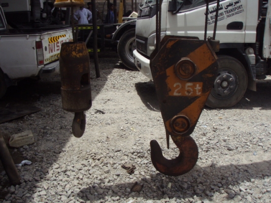 รถเครน TADANO TR250M-5 รถนอกนำเข้า  สภาพดีครับ สนใจสั่งจองกันได้แล้วครับ มานะ 085-9049669