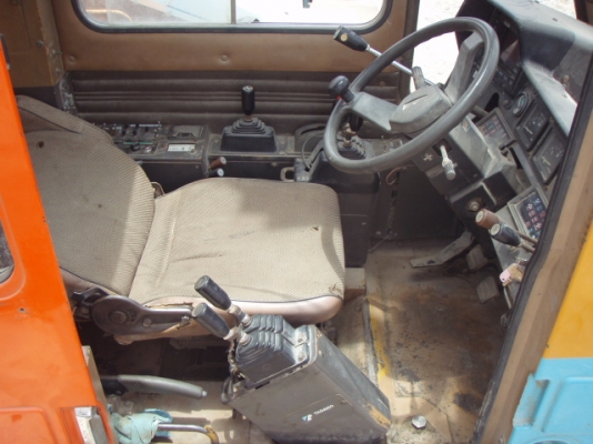 รถเครน TADANO TR250M-5 รถนอกนำเข้า  สภาพดีครับ สนใจสั่งจองกันได้แล้วครับ มานะ 085-9049669