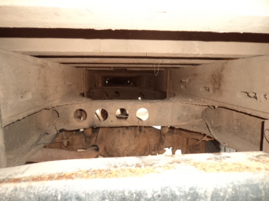 ขายรถอีซูซุ6ล้อKS Fหน้าFหลัง สภาพดีราคาถูกๆพร้อมใช้งานคับ