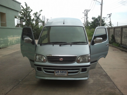 รถตู้หัวจรวด ปี2004 VIP. LPG.