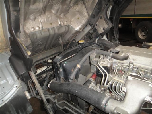 HINO Mega รถห้าง ฮีโน่ เมก้า ปี 50" ใช้งานน้อย คัทซีสวย HINO Mega รถห้าง ฮีโน่ เมก้า ปี 50" ใช้งานน้อย คัทซีสวย