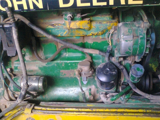 ขายรถไถนั้งขับจอร์นเดียร์ 2040Sพร้อมอุปกรณ์ครบ