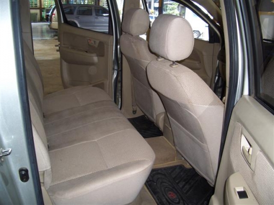 TOYOTA VIGO 4ประตู3.0G ABS/AIRBAG2005 รถfreeดาวน์
