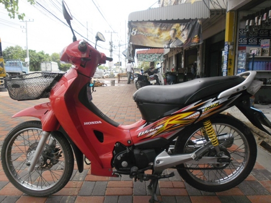 เวฟ125Rสตาร์ทมือปี47กุญแจใหญ่รถบ้านเครื่องดีสีสวยเอกสารครบ