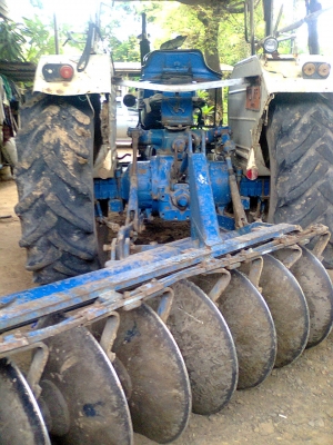 ขายรถไถฟอร์ด 6600พร้อมเล่มทะเบียน