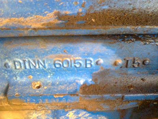 ขายรถไถฟอร์ด 6600พร้อมเล่มทะเบียน