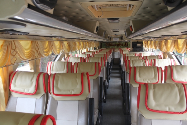 ขายด่วนบัส 8 ล้อ 2 ชั้น ขายด่วนบัส 8 ล้อ 2 ชั้น