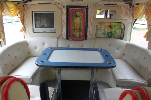 ขายด่วนบัส 8 ล้อ 2 ชั้น ขายด่วนบัส 8 ล้อ 2 ชั้น