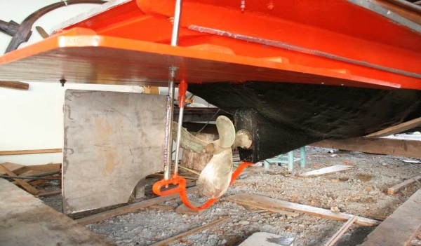 ขายเรือเก๋ง   ยาว 8.20 เมตร