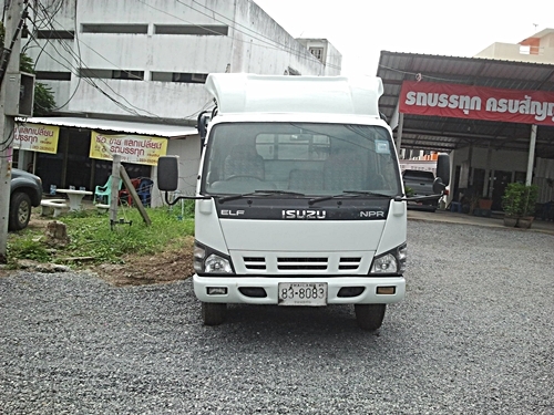 ขาย ISUZU-NPR 130 tubo โฉม EURO2 สีขาว กระบะคาโก้พร้อมคอกเหล็ก รถปี 50