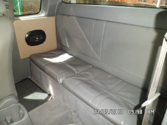 Toyota Vigi ปี 2006 ราคา 360,000 บ.