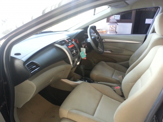 รถเก๋งถูกๆ