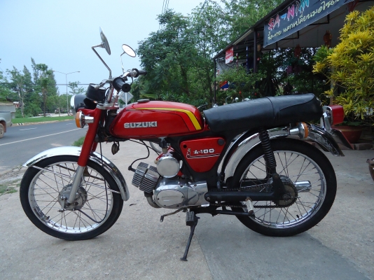 หนุ่ม ปราจีน : ขาย A100 สีแดงสวยๆ ทะเบียน+ชุดโอน ครับ