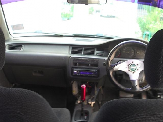 ขาย Civic เตารีดหัวฉีด ออโต้ปี93 แต่งตัวนอกสภาพพร้อมซิ่ง ราคาเบาๆเอาไปเก็บนิดหน่อยแล่มคับ 75,000บาท