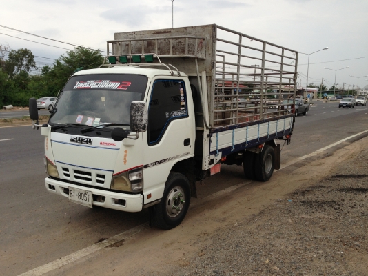 ISUZU NKR 130 TURBO 4HG1 ปี 49 เครื่องแห้งแรงดี ใช้งาน มาลัยเพาเวอร์ แอร์เย็น กระบะคอกเหล็กยาว 4.30 เมตร คัชซีสวยทั้งเส้น ทะเบียนภาษีครบพร้อมโอนครับ สนใจติดต่อ 081-9972972 ISUZU NKR 130 TURBO 4HG1 ปี 49 เครื่องแห้งแรงดี ใช้งาน มาลัยเพาเวอร์ แอร์เย็น กระบะคอกเหล็กยาว 4.30 เมตร คัชซีสวยทั้งเส้น ทะเบียนภาษีครบพร้อมโอนครับ สนใจติดต่อ 081-9972972