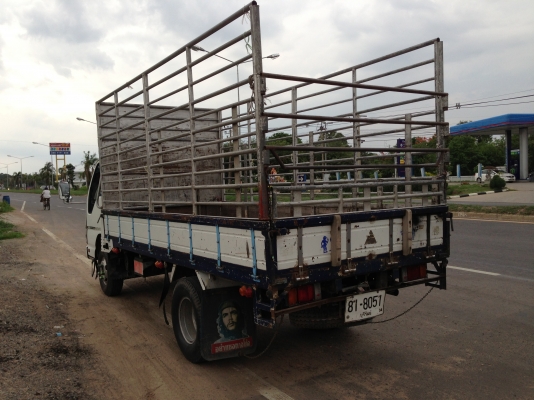 ISUZU NKR 130 TURBO 4HG1 ปี 49 เครื่องแห้งแรงดี ใช้งาน มาลัยเพาเวอร์ แอร์เย็น กระบะคอกเหล็กยาว 4.30 เมตร คัชซีสวยทั้งเส้น ทะเบียนภาษีครบพร้อมโอนครับ สนใจติดต่อ 081-9972972 ISUZU NKR 130 TURBO 4HG1 ปี 49 เครื่องแห้งแรงดี ใช้งาน มาลัยเพาเวอร์ แอร์เย็น กระบะคอกเหล็กยาว 4.30 เมตร คัชซีสวยทั้งเส้น ทะเบียนภาษีครบพร้อมโอนครับ สนใจติดต่อ 081-9972972