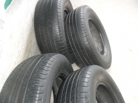 ยาง MICHELIN 235/70R16 ปี08 สวยๆ 4 เส้น ยาง MICHELIN 235/70R16 ปี08 สวยๆ 4 เส้น