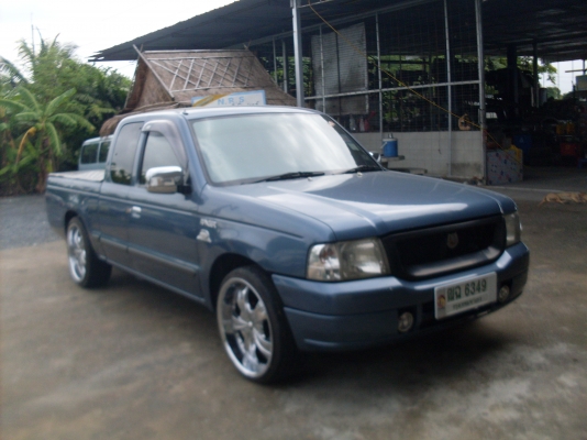 ขายดาวน์ 100000 บาท รถไฮโดรลิค พร้อมเครื่องเสียง ขายดาวน์ 100000 บาท รถไฮโดรลิค พร้อมเครื่องเสียง