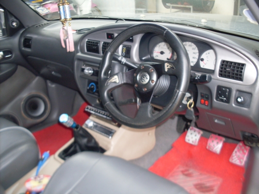 ขายดาวน์ 100000 บาท รถไฮโดรลิค พร้อมเครื่องเสียง ขายดาวน์ 100000 บาท รถไฮโดรลิค พร้อมเครื่องเสียง